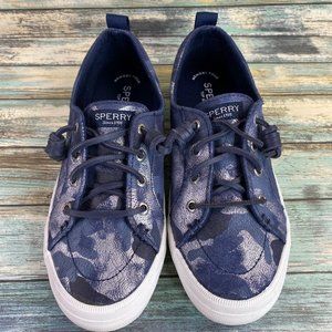 Sperry Crest Vibe Womens Sneakers Flats Size 6.5M Blue Camo Print Slip On Casual
